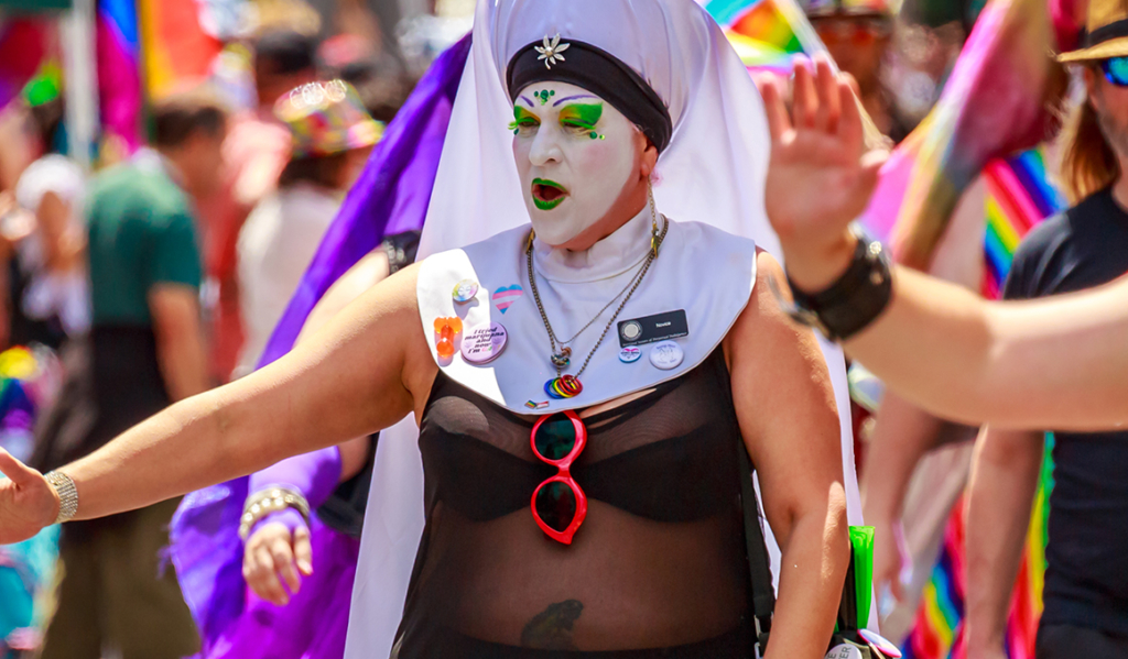 Amid 'Perpetual Indulgence'-Dodgers furor, let's talk about real Catholic  sisters