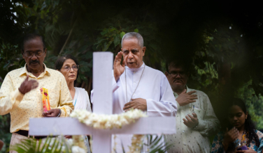 Religious persecution hotline: Christians in India are attacked twice a day 