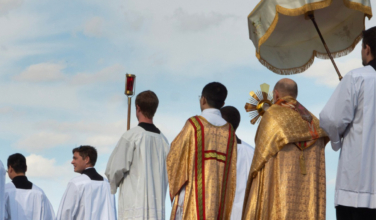Catholic young adults reflect on first week of Eucharistic pilgrimage across Midwest 
