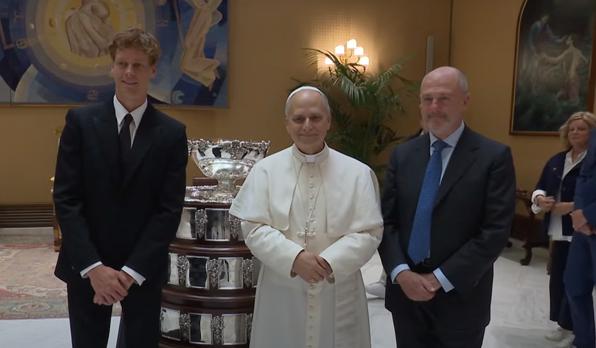 Pope Leo meets tennis champion Jannik Sinner at Vatican
