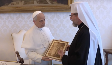 Ukrainian Church leader and Pope Leo XIV unite in prayer for peace amid war
