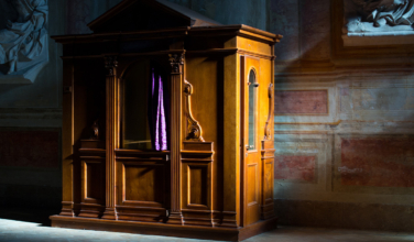 Washington bishops sue over new law violating seal of confession 