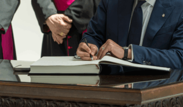 IRS says churches can now endorse political candidates without losing tax-exempt status 