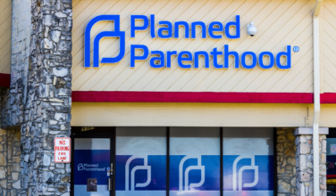 Kentucky rally echoes nationwide call to end Planned Parenthood funding