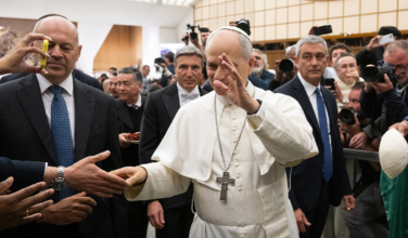Gallup: Americans view Pope Leo more favorably than other public figures